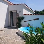 Mit Pool By Interhome Sisan