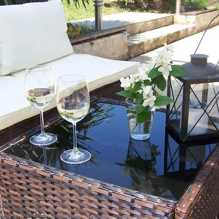 Dom wakacyjny Mit Pool By Interhome